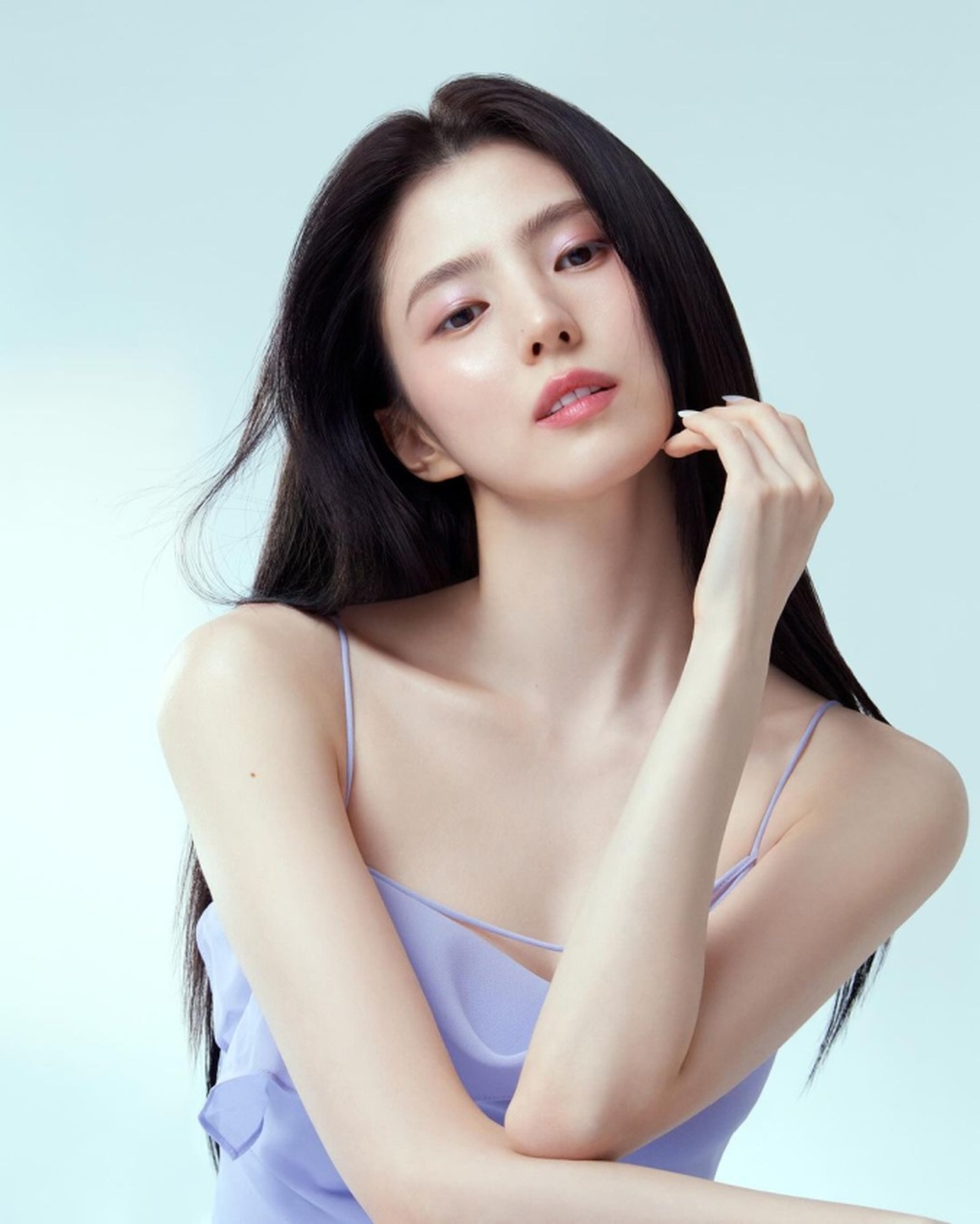 Mỹ nhân Thế giới hôn nhân Han So Hee bị tố khai gian tuổi, gặp vận đen - 1 Mỹ nhân Thế giới hôn nhân Han So Hee bị tố khai gian tuổi, gặp vận đen - 1