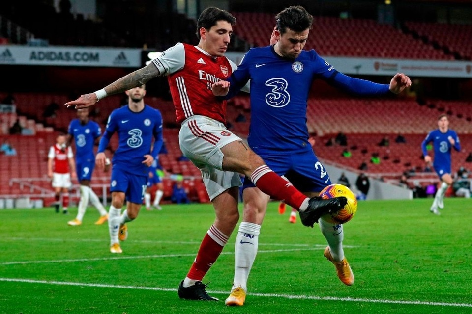 Arsenal 3-1 Chelsea: Kịch bản bất ngờ - 7 Arsenal 3-1 Chelsea: Kịch bản bất ngờ - 7