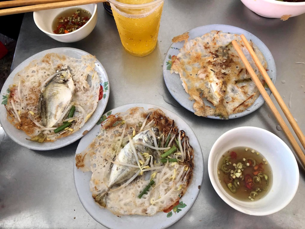 Đặc sản lạ chỉ có ở Huế, khách tự mua nguyên liệu, giá rẻ bèo - 3 Đặc sản lạ chỉ có ở Huế, khách tự mua nguyên liệu, giá rẻ bèo - 3