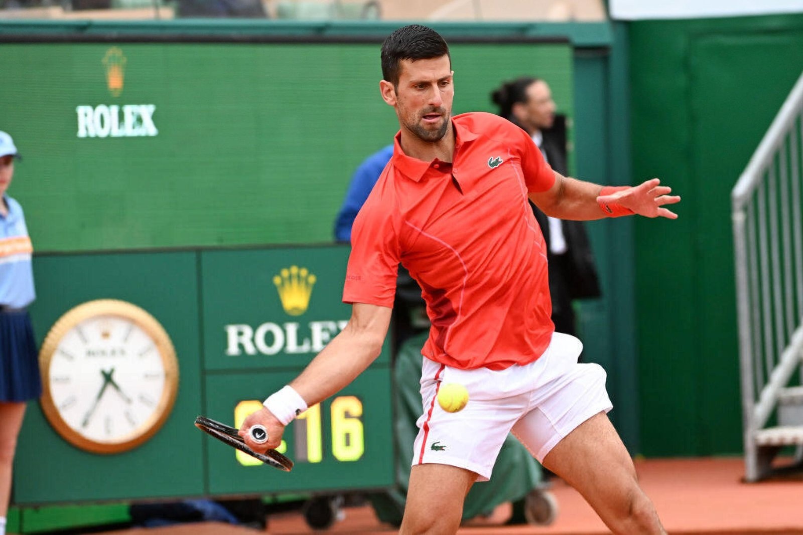Djokovic thi đấu thoải mái ở trận đấu ra quân tại Monte Carlo (Ảnh: Getty).