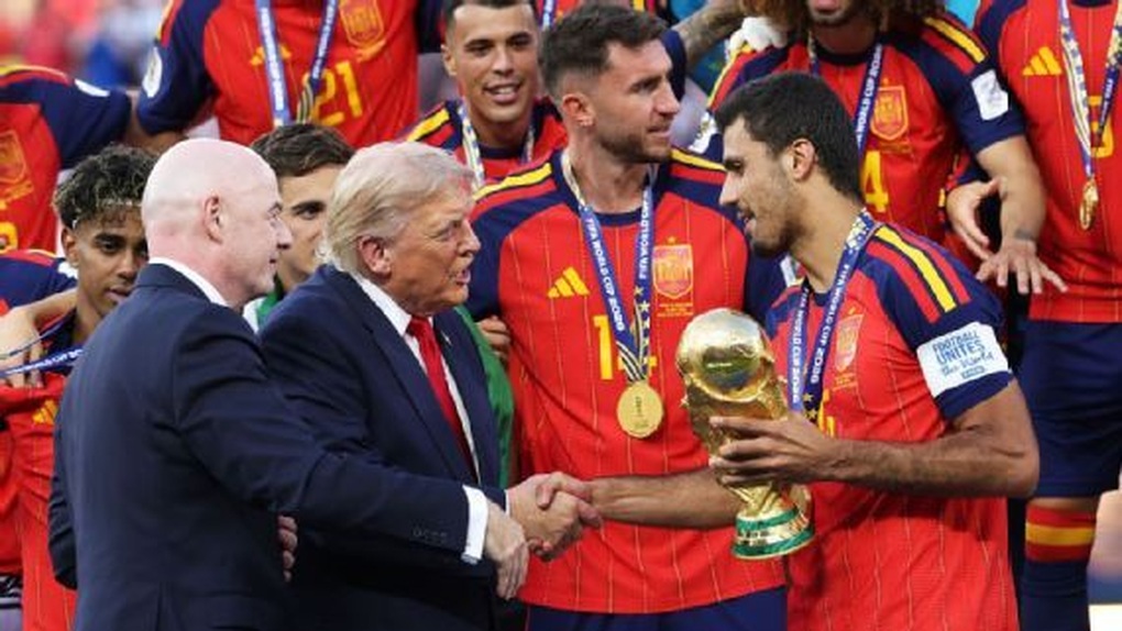 FIFA tính bán cổ phần World Cup, kỳ vọng thu hơn 100.000 tỷ đồng - 2