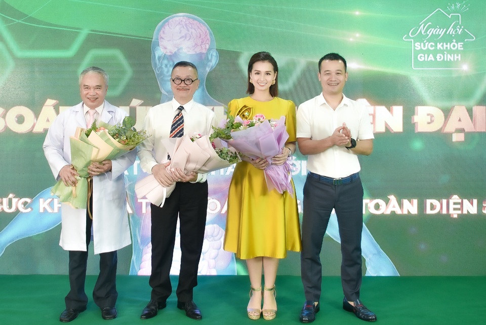 Tư vấn trực tuyến: Tầm soát sức khỏe toàn thân theo công nghệ hiện đại - 1 Tư vấn trực tuyến: Tầm soát sức khỏe toàn thân theo công nghệ hiện đại - 1