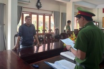 Khởi tố một chủ mỏ cát về tội trốn thuế