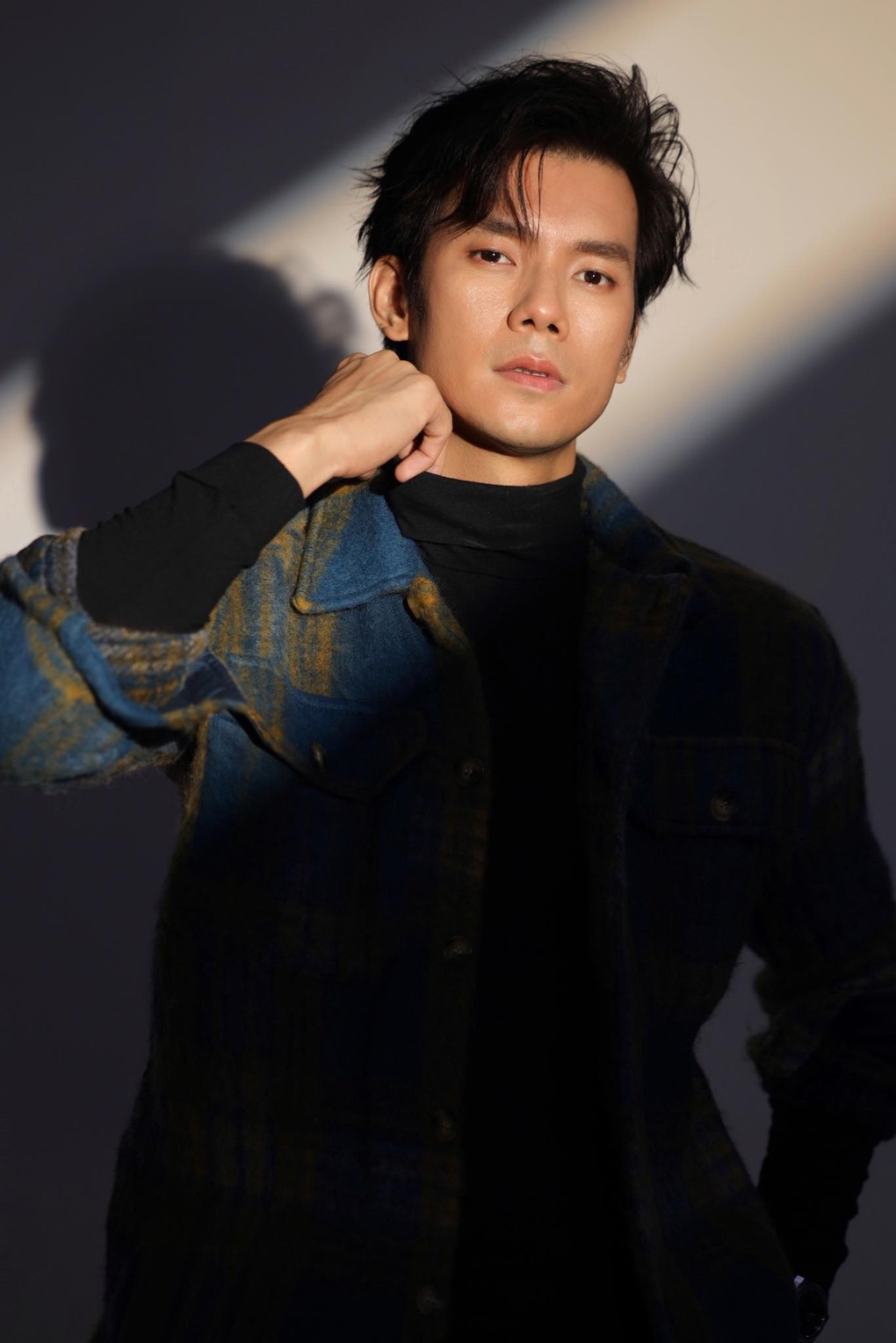 Đời thường khác xa trên phim của Nhan Phúc Vinh Đừng làm mẹ cáu - 3