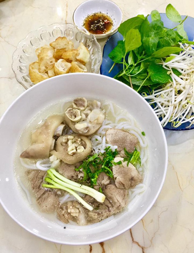 Bánh canh giò heo thơm ngon khó cưỡng cho ngày nghỉ lễ - 3