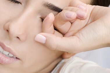 Những thói quen hủy hoại sức khỏe mỗi ngày