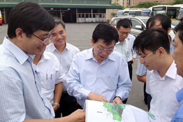 Chủ tịch Hà Nội “vi hành” bến xe Mỹ Đình