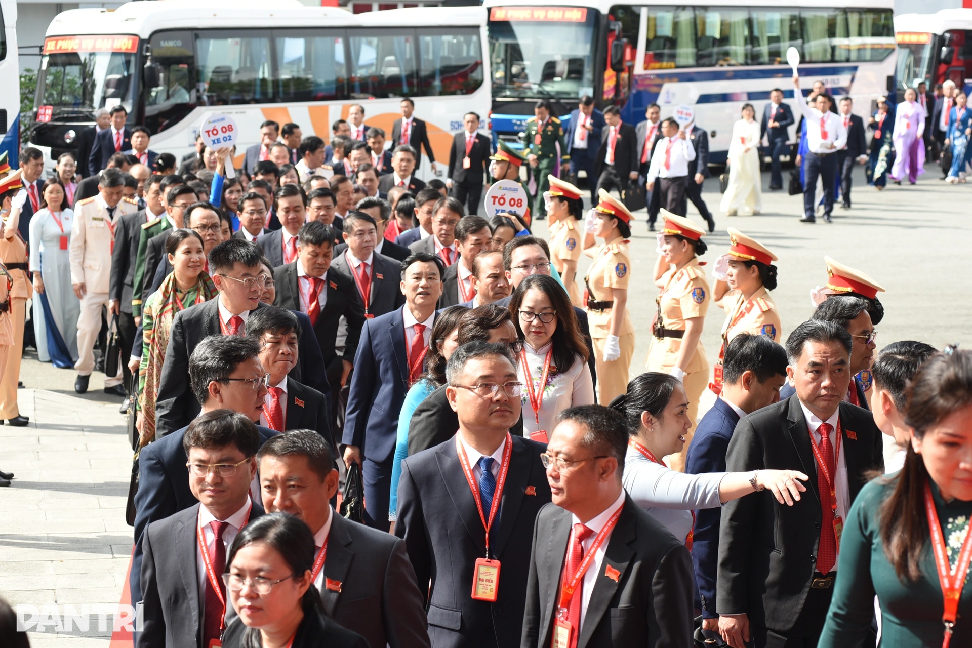 546 đại biểu dự phiên trù bị Đại hội Đảng bộ TPHCM lần thứ I - 2 546 đại biểu dự phiên trù bị Đại hội Đảng bộ TPHCM lần thứ I - 2