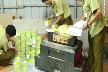 Cục trưởng Cục ATVSTP nói gì về vụ mỹ phẩm 11 tỷ đồng nghi giả?