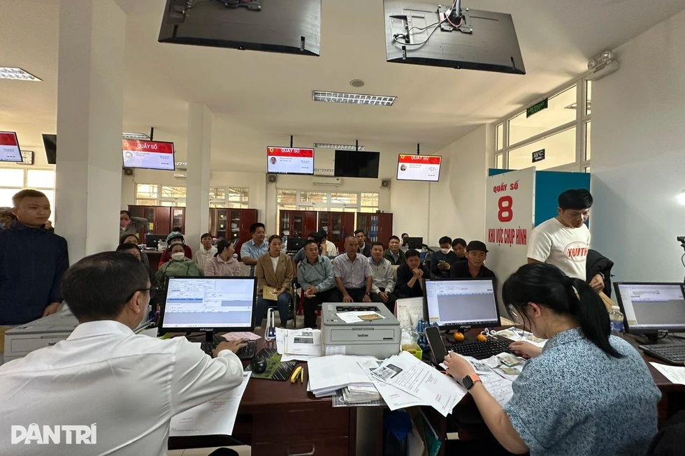 Nhân tố then chốt trong công cuộc cải cách, đổi mới nền hành chính - 4 Nhân tố then chốt trong công cuộc cải cách, đổi mới nền hành chính - 4