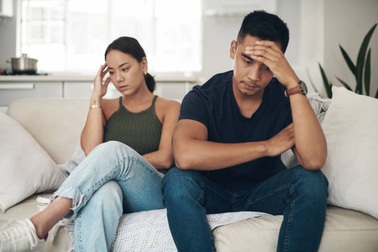 Vợ lương 8 triệu, tiêu 3 triệu để làm đẹp, tôi lo mãi không mua nổi nhà