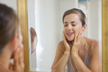 Sai lầm cần tránh khi chăm sóc da dầu