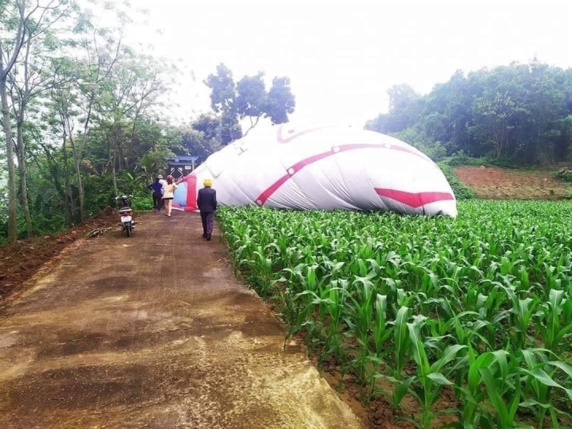 Sự thật hàng loạt khinh khí cầu bị rơi ở Tuyên Quang - 2 Sự thật hàng loạt khinh khí cầu bị rơi ở Tuyên Quang - 2