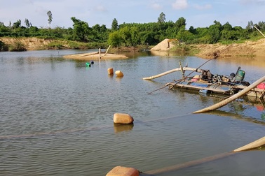 “Trảm” hàng loạt doanh nghiệp vi phạm trong lĩnh vực khoáng sản