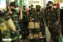 300 cán bộ, học viên Học viện Quân y vào miền Nam chống dịch