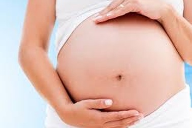 Phụ nữ mang thai có thể tiêm phòng cúm, ho gà không?