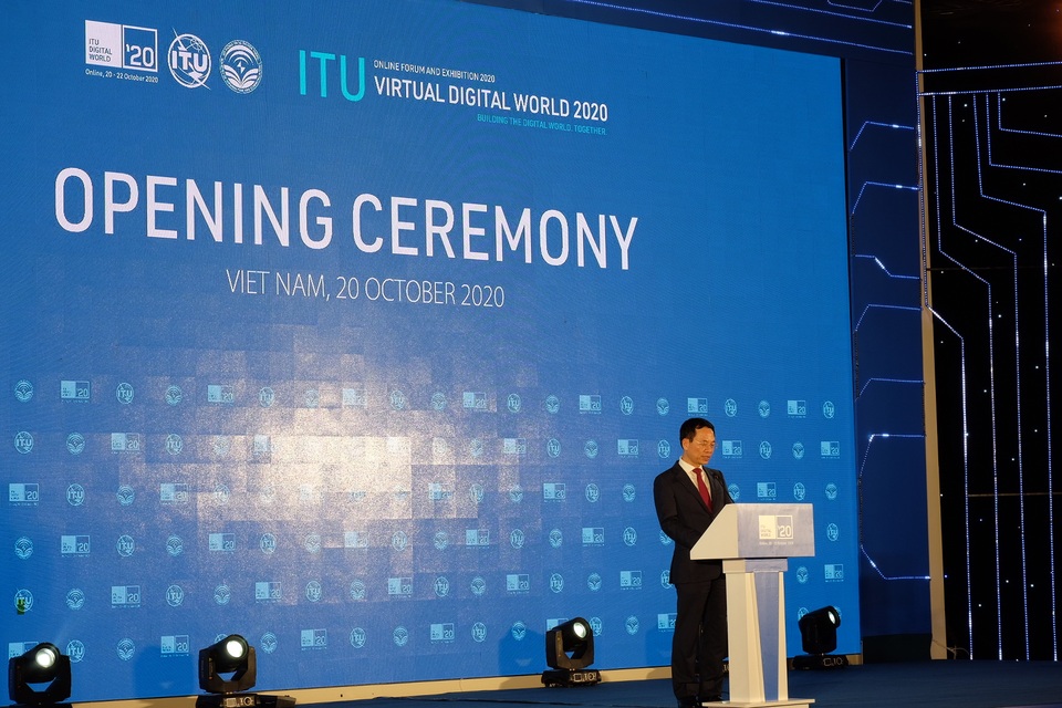 Phó Thủ tướng Vũ Đức Đam nhấn nút khai mạc Hội nghị ITU Digital World 2020 - 3 Phó Thủ tướng Vũ Đức Đam nhấn nút khai mạc Hội nghị ITU Digital World 2020 - 3