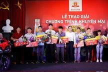 Hàng trăm khách hàng trúng lớn cùng "Chai lớn - Giải to” của Habeco