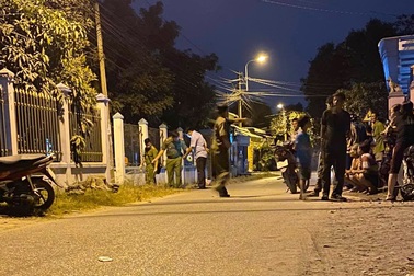 Đi đòi nợ cùng bạn, nam thanh niên bị đâm chết