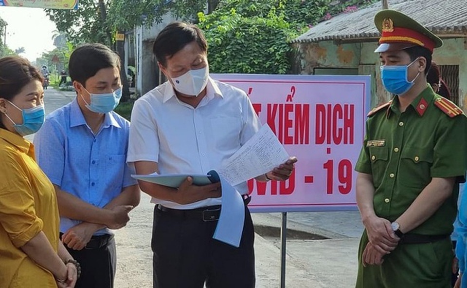 Hưng Yên: Gần 20.000 học sinh huyện Phù Cừ nghỉ học khẩn cấp vì Covid-19 - 2 Hưng Yên: Gần 20.000 học sinh huyện Phù Cừ nghỉ học khẩn cấp vì Covid-19 - 2
