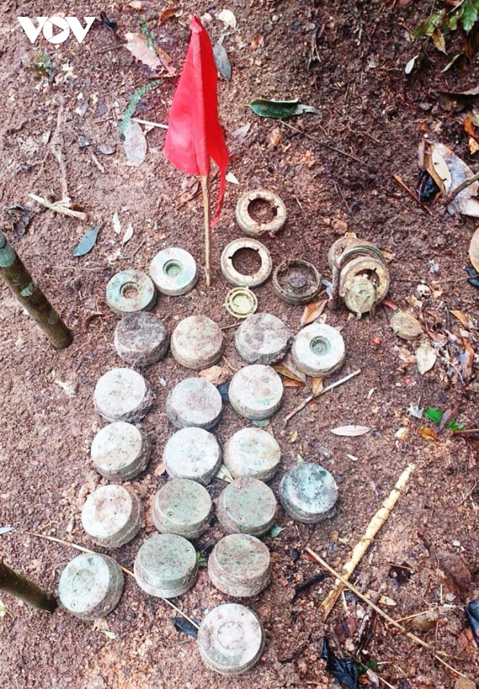 Chuyện về những người đi làm sạch đất trên biên giới Hà Giang - 6 Chuyện về những người đi làm sạch đất trên biên giới Hà Giang - 6