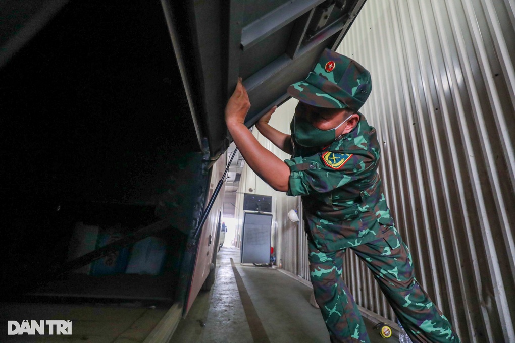 Cục Đăng kiểm đề xuất Bộ Quốc phòng hỗ trợ thêm kiểm định viên - 1 Cục Đăng kiểm đề xuất Bộ Quốc phòng hỗ trợ thêm kiểm định viên - 1