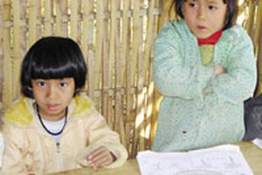 Một bản người Dao có 40 “ông cử”