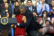 Thành tích của nữ MC Việt được Tổng thống Obama ký tặng "khủng" cỡ nào?