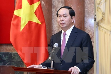 Chủ tịch nước gặp mặt đại biểu các thế hệ cán bộ Cục Tác chiến