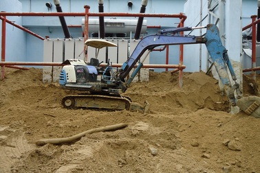 Cận cảnh Nhà máy thủy điện An Khê bị "chôn vùi" trong cát