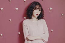 Bạn gái hot girl của Phở Đặc Biệt bị “ném đá" vì nói sao Kpop “chảnh”