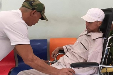 Diễn viên Nguyễn Hoàng nhập viện chờ ngày phẫu thuật