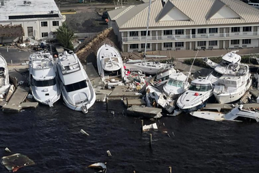 Người Florida chật vật đối mặt với hậu quả sau bão Ian