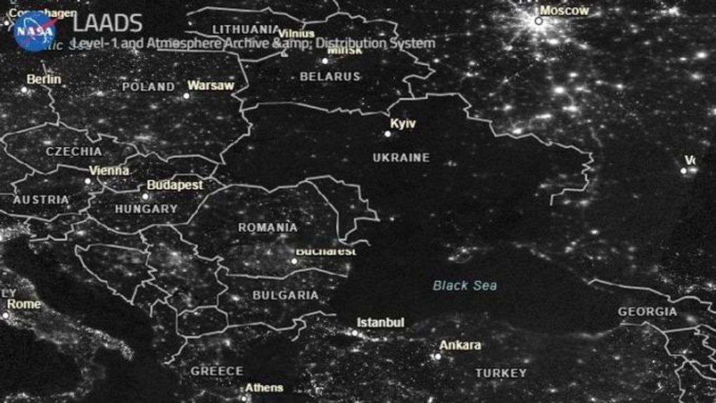 Chìm trong bóng tối lạnh giá, Ukraine chạy đua khôi phục nguồn điện - 2 Chìm trong bóng tối lạnh giá, Ukraine chạy đua khôi phục nguồn điện - 2