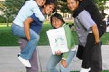 Giới trẻ Singapore “thoáng” hơn với hiện tượng đồng tính