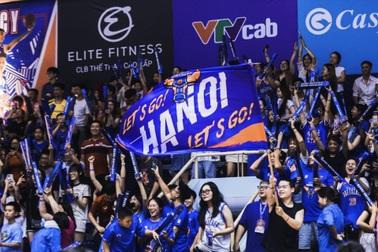 Hanoi Buffaloes và Kem Tràng Tiền tặng người hâm mộ bữa tiệc giải trí đặc sắc