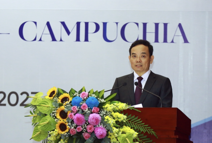Phó Thủ tướng Trần Lưu Quang phát biểu tại Hội nghị.