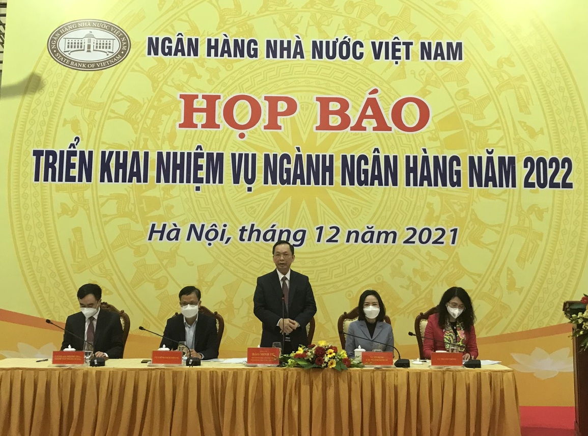 Tiền chảy vào đâu trong năm qua? - 1 Tiền chảy vào đâu trong năm qua? - 1