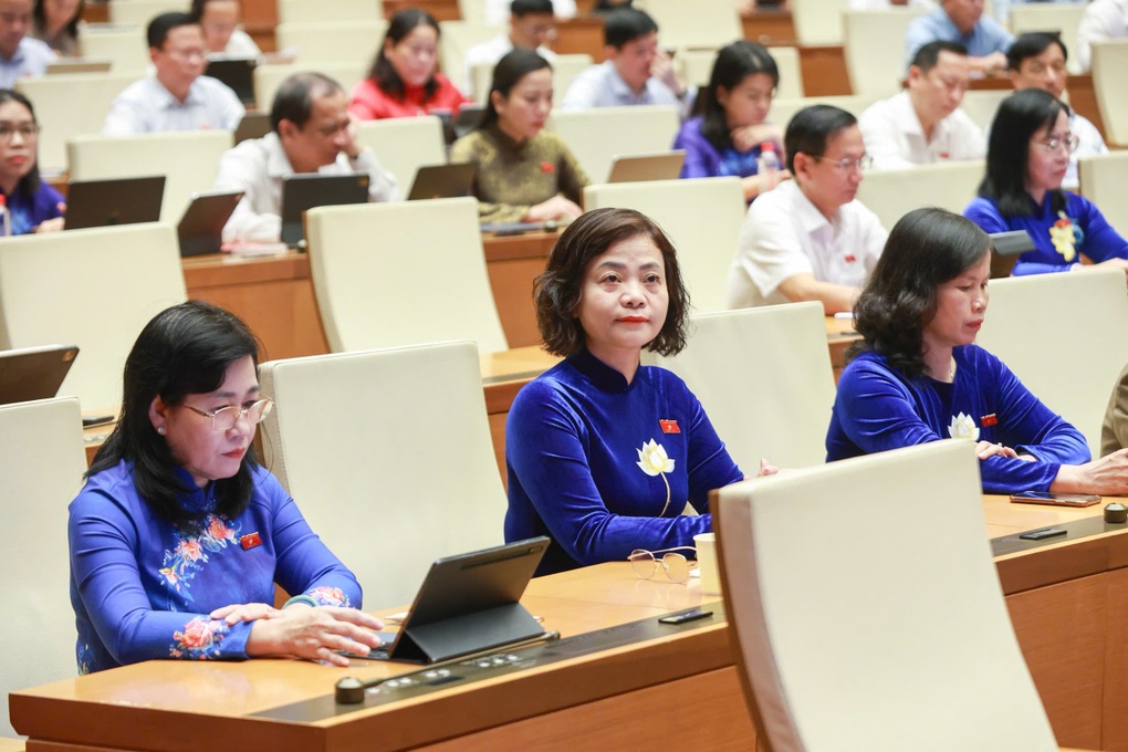 Các đại biểu Quốc hội dự phiên thảo luận chiều 29/10 (Ảnh: Minh Nam).Các đại biểu Quốc hội dự phiên thảo luận chiều 29/10 (Ảnh: Minh Nam).