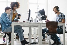 Thế hệ Y - người Việt trẻ mong muốn giàu có và thành đạt