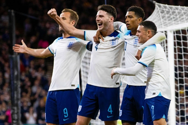 Tuyển Anh hạ gục Scotland, Rudi Voller giúp Đức thắng Pháp