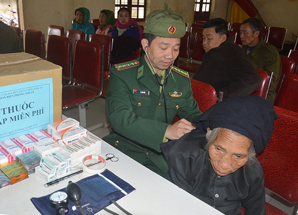 Bác sỹ quân hàm xanh và câu chuyện bắt “ma lá ngón” - 1 Bác sỹ quân hàm xanh và câu chuyện bắt “ma lá ngón” - 1