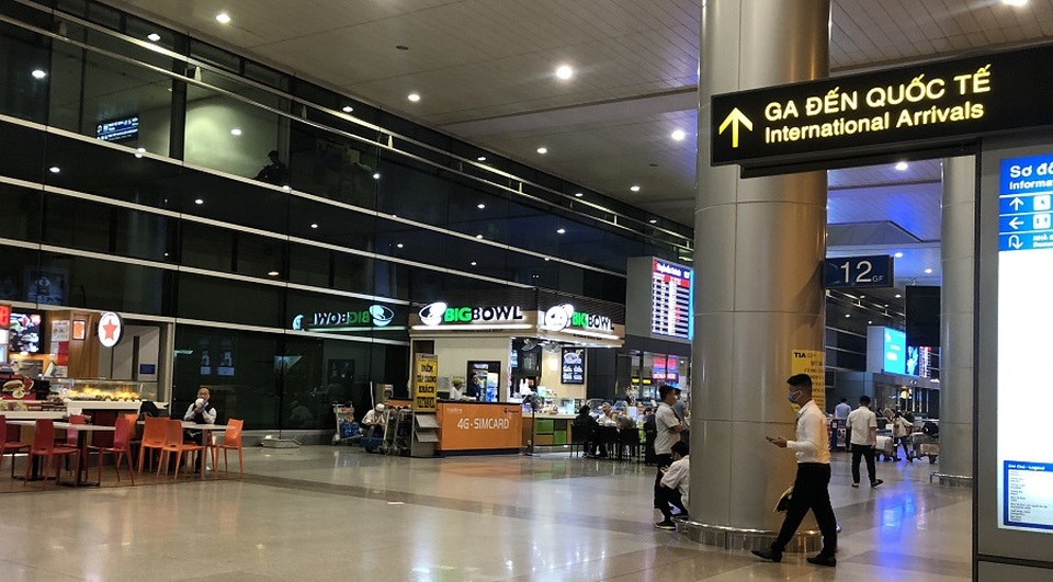 Khẩn cấp tìm hành khách trên chuyến bay từ Tokyo tới Sài Gòn - 1 Khẩn cấp tìm hành khách trên chuyến bay từ Tokyo tới Sài Gòn - 1