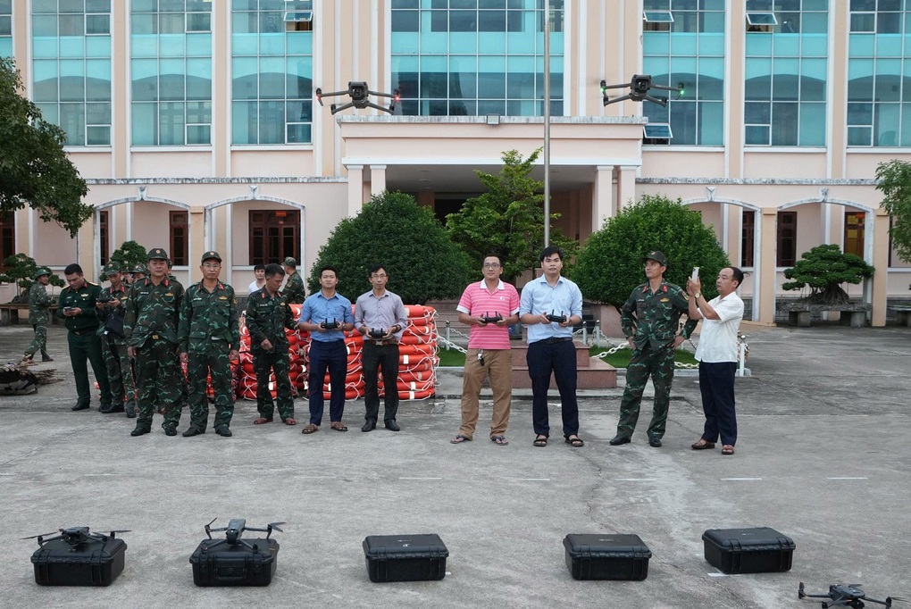 Bay thử 7 drone phục vụ ứng phó bão Kalmaegi - 2 Bay thử 7 drone phục vụ ứng phó bão Kalmaegi - 2