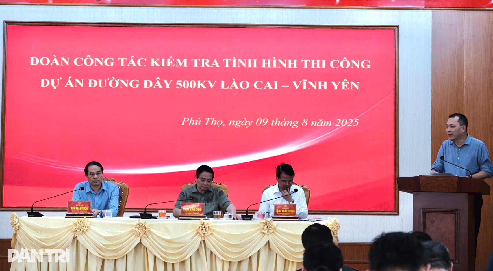 Thủ tướng: Đến ngày 19/8 phải hoàn thành đường dây 500kV Lào Cai - Vĩnh Yên - 2