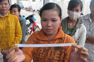 Trừ lương công nhân vì... đi toilet quá 4 lần một ngày?!