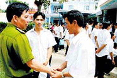 Đặc xá - Người lỡ bước quay về nẻo thiện 