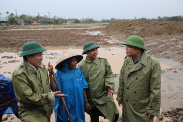 Dồn lực tái thiết kinh tế miền Trung sau bão lũ lịch sử