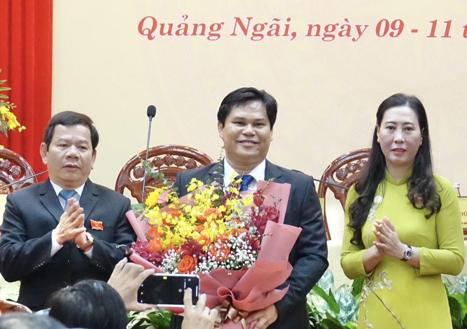 Tỉnh Quảng Ngãi có tân Phó Chủ tịch UBND tỉnh - 1 Tỉnh Quảng Ngãi có tân Phó Chủ tịch UBND tỉnh - 1