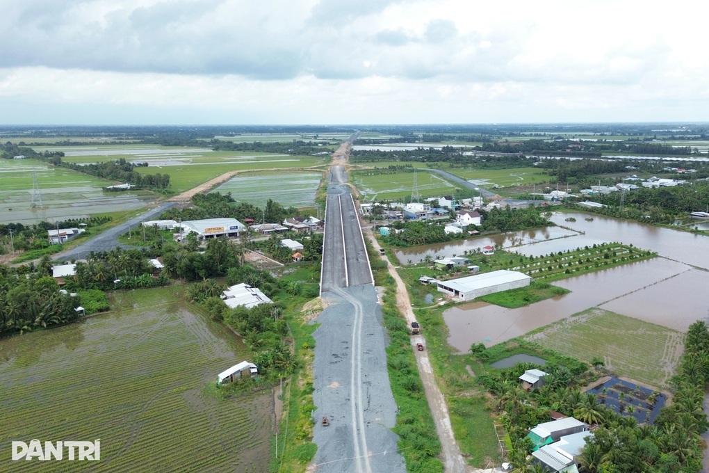 Cao tốc Cần Thơ - Cà Mau dài 110km sẽ có 2 trạm dừng nghỉ - 2